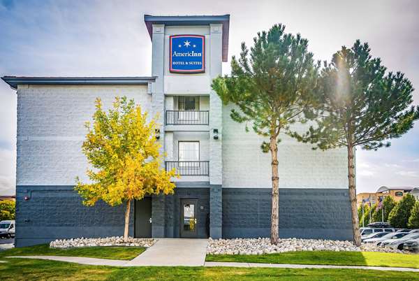 Exterior view - AmericInn Hotel & Suites Airport Denver