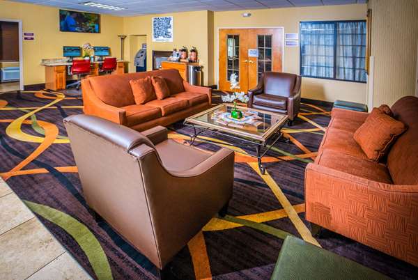  - AmericInn Hotel & Suites Airport Denver