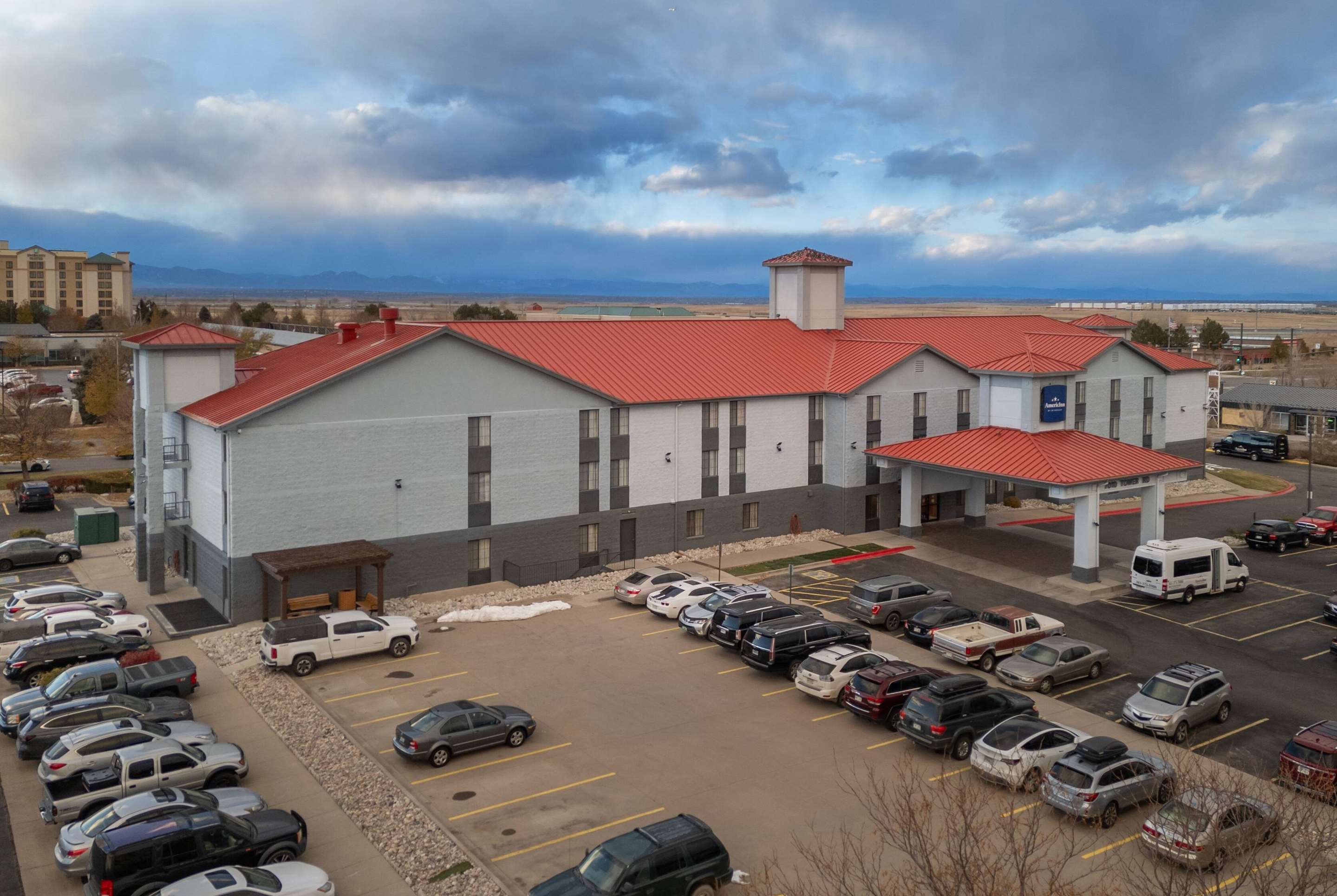 Exterior | AmericInn by Wyndham Denver Airport
