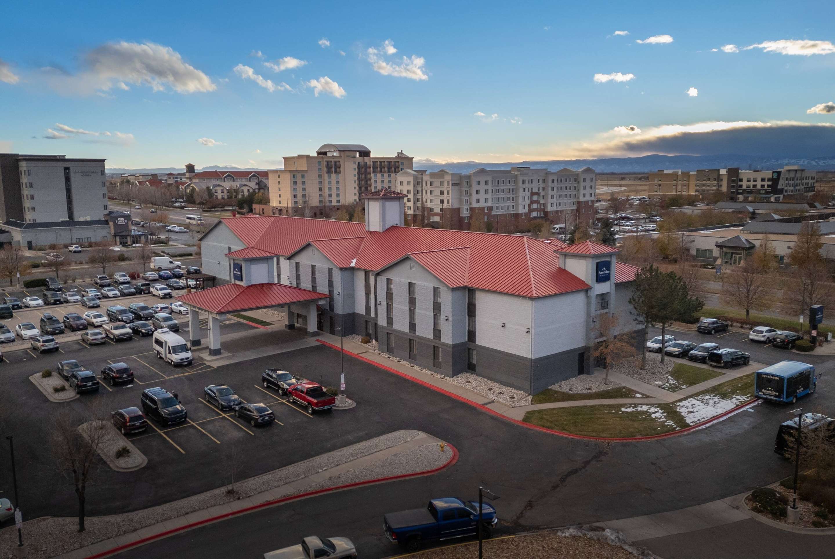 Exterior | AmericInn by Wyndham Denver Airport