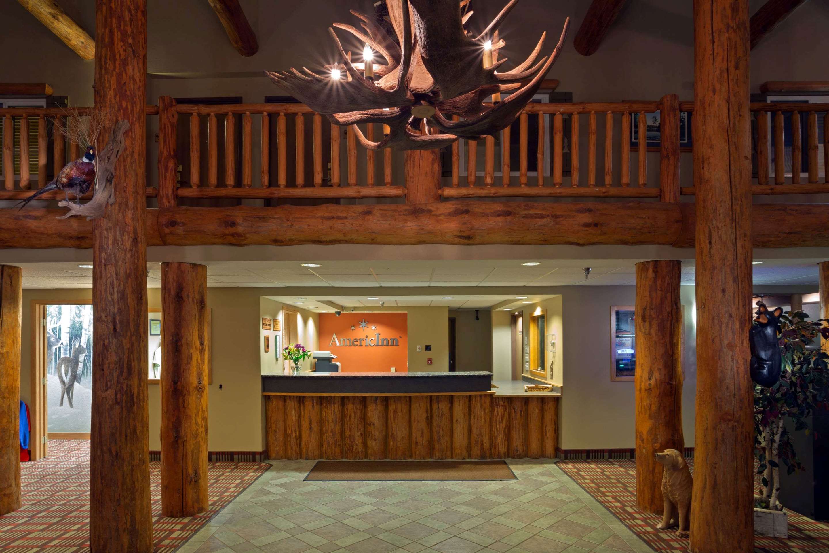 Lobby | AmericInn by Wyndham Pequot Lakes/Jenkins