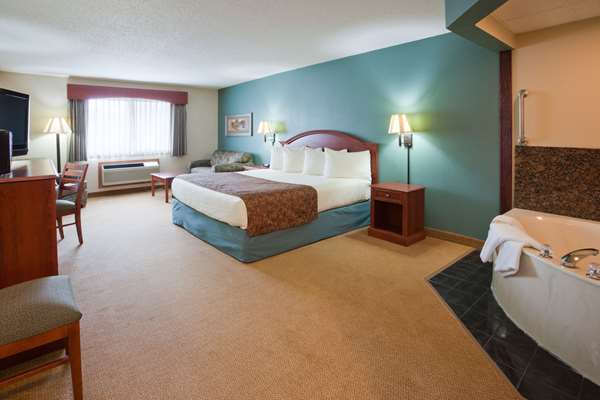 Suite - AmericInn Hotel & Suites St Peter