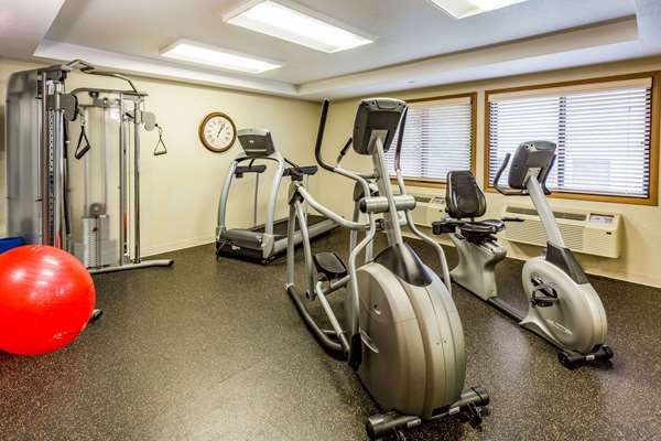 Fitness/ Exercise Room - AmericInn Proctor