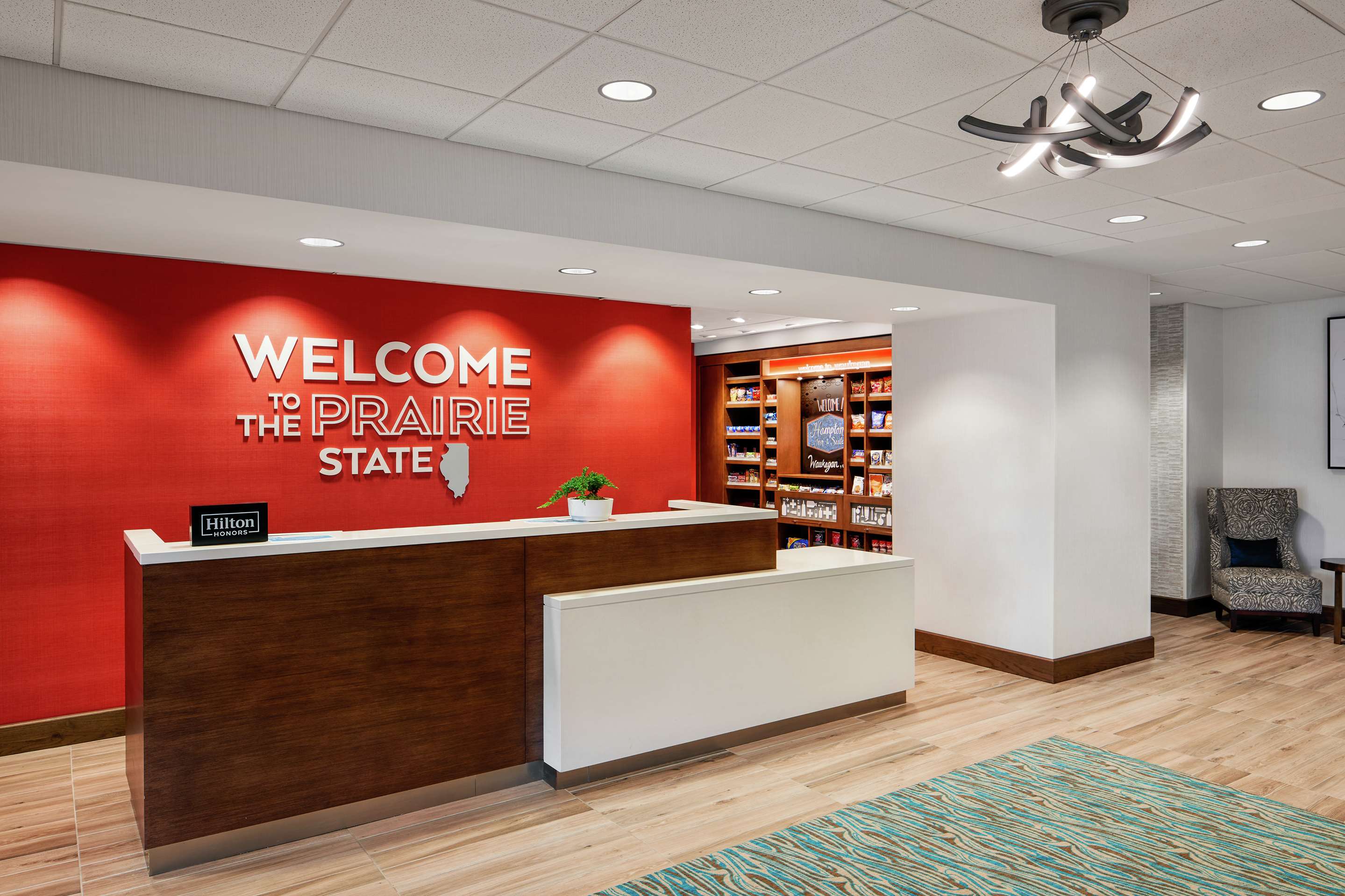 Reception | Hampton Inn & Suites Chicago Waukegan