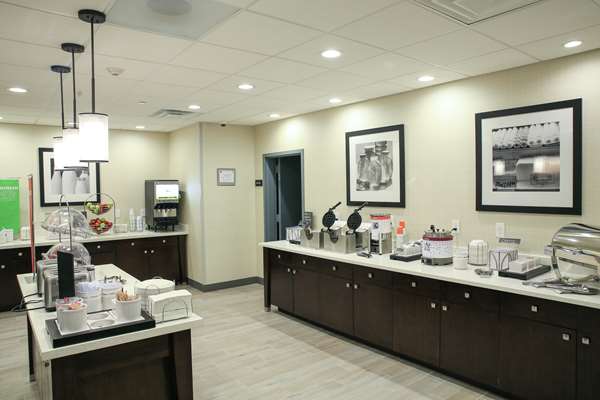 Restaurant - Hampton Inn & Suites Mount Laurel - I-295, Exit 40