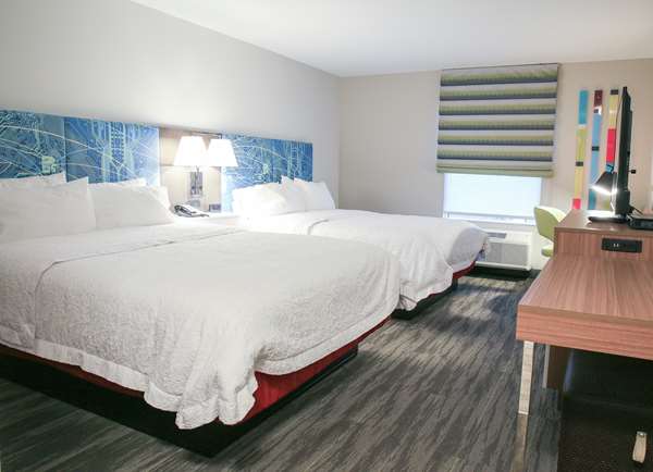  - Hampton Inn & Suites Mount Laurel - I-295, Exit 40