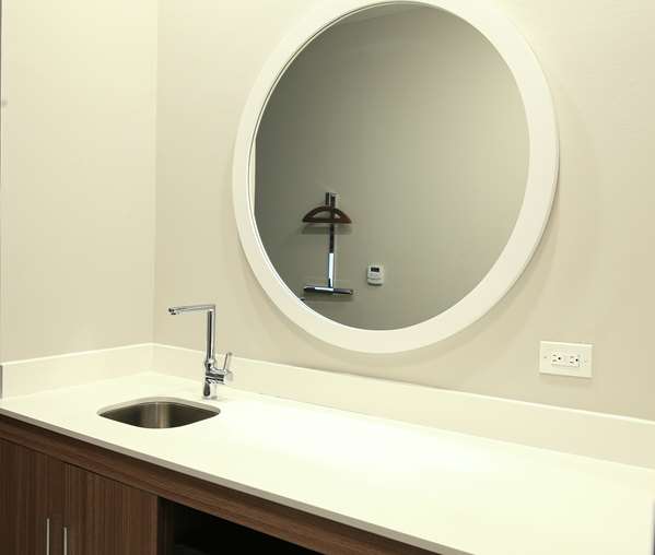  - Hampton Inn & Suites Mount Laurel - I-295, Exit 40