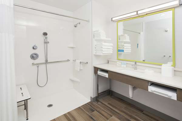  - Hampton Inn Rocky Hill