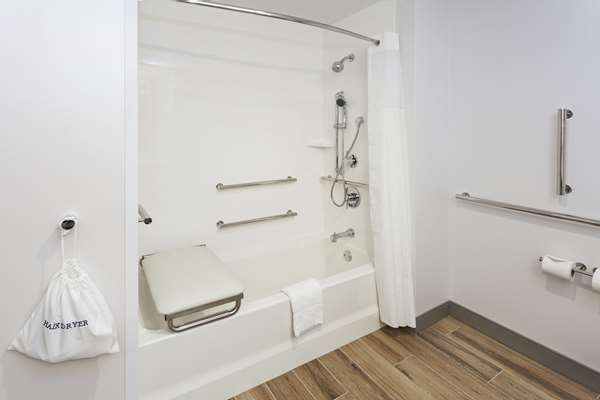  - Hampton Inn Rocky Hill