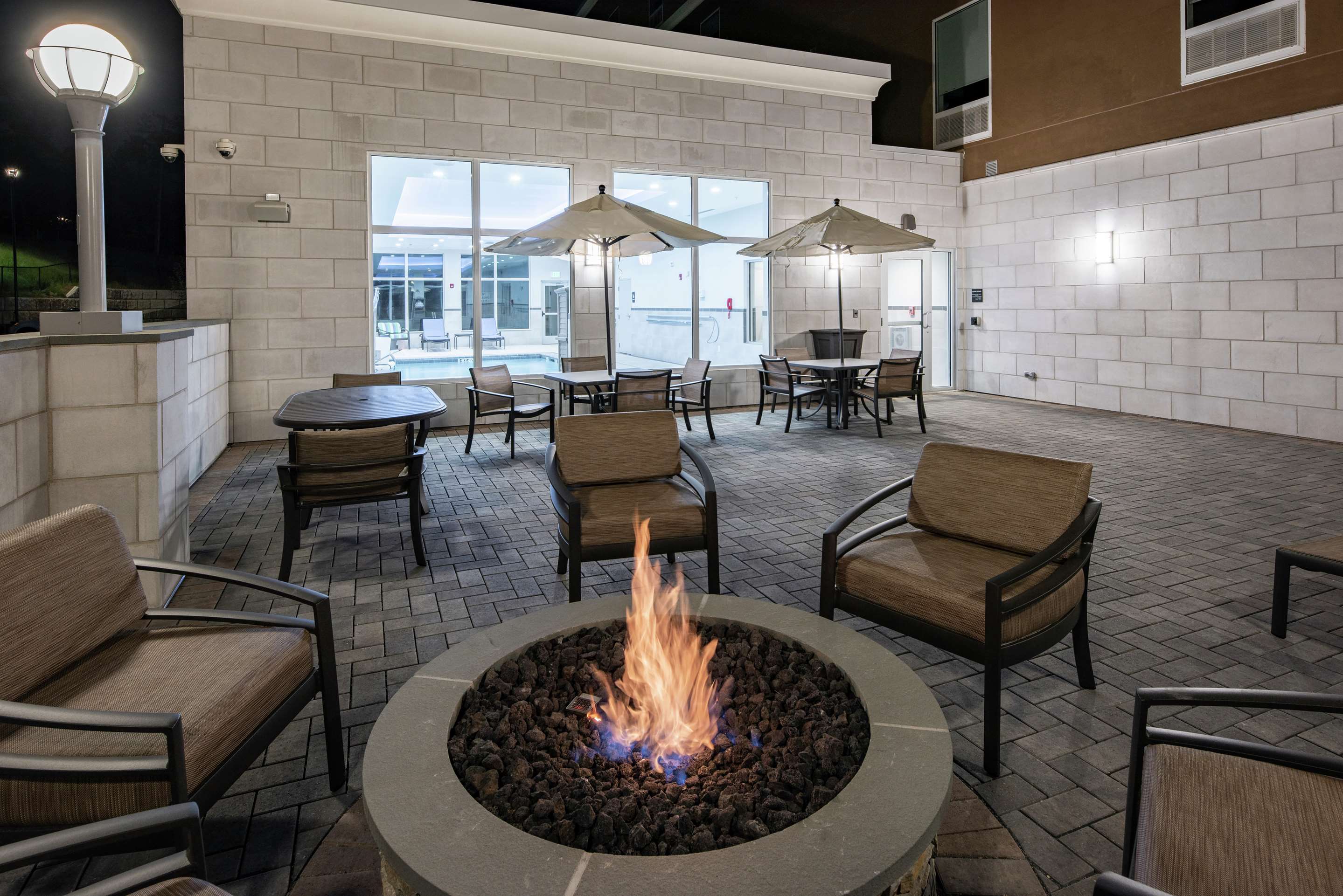 Exterior | Hampton Inn & Suites Rocky Hill - Hartford South