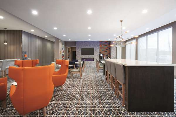  - La Quinta Inn & Suites Opelika