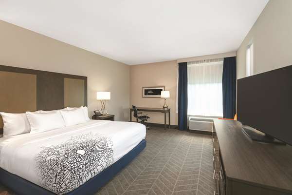  - La Quinta Inn & Suites Opelika