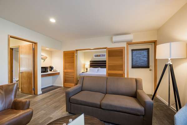 Suite - Inn at Port Gardner Everett