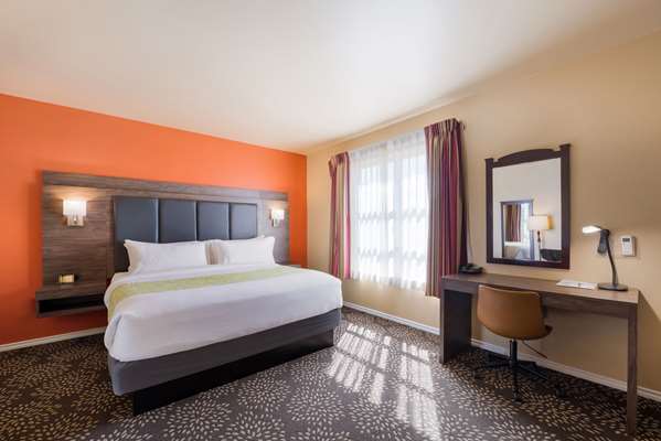  - Inn at Port Gardner Everett