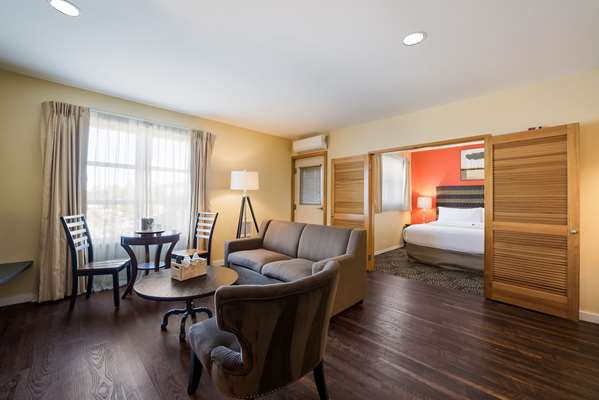 Suite - Inn at Port Gardner Everett