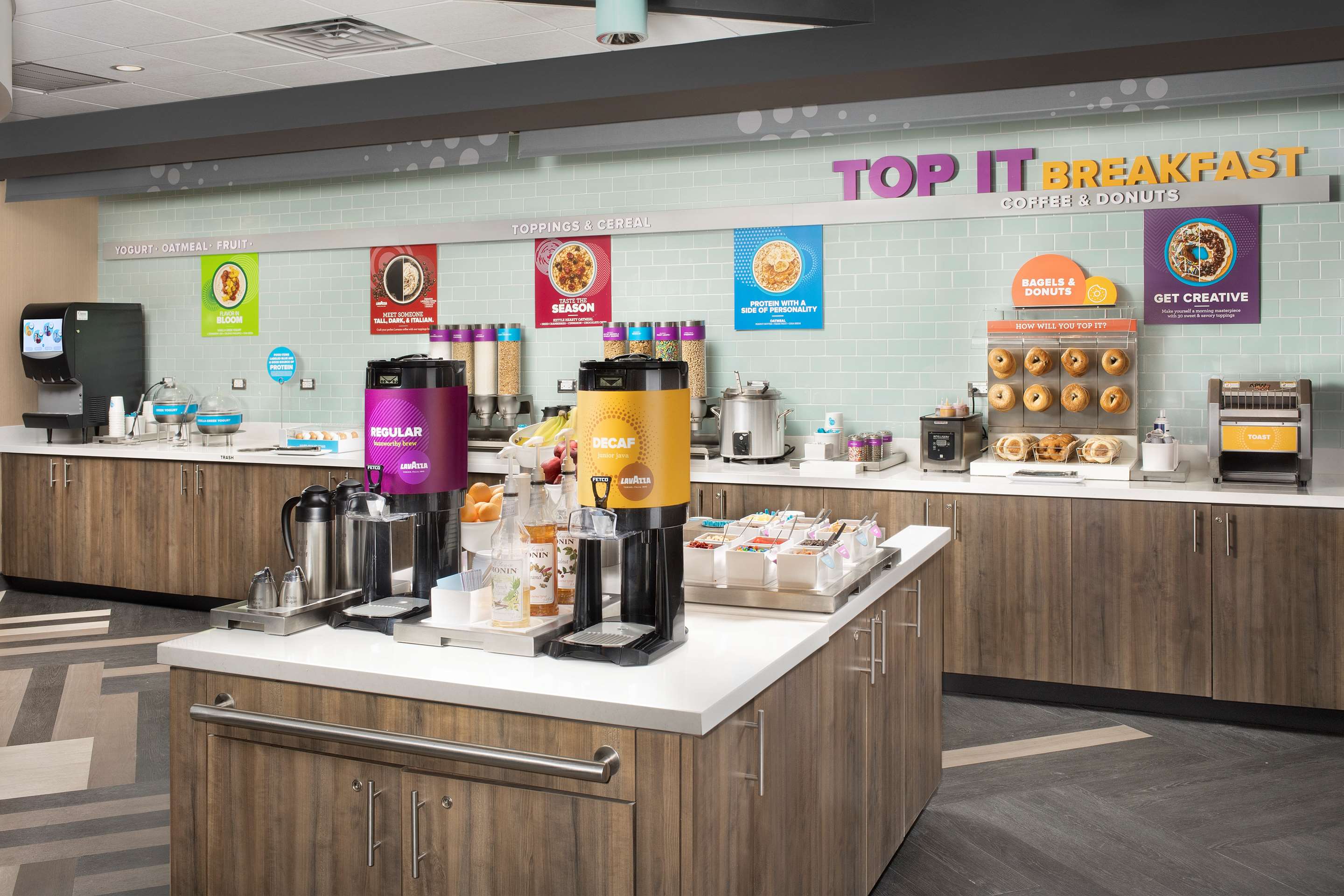 Breakfast Area | TownePlace Suites by Marriott San Antonio Downtown Riverwalk