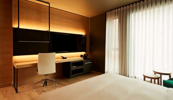  - Le Germain Hotel Downtown Ottawa