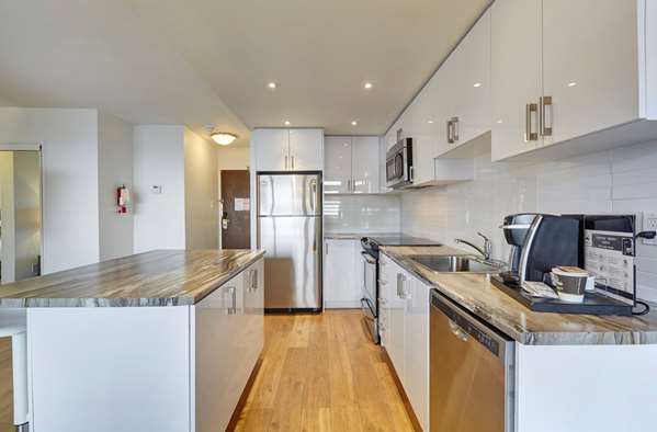  - Town Inn & Suites Toronto