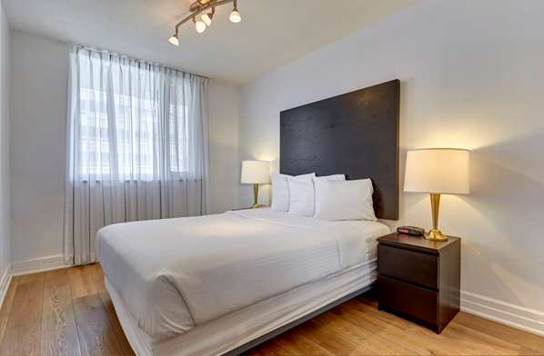  - Town Inn & Suites Toronto
