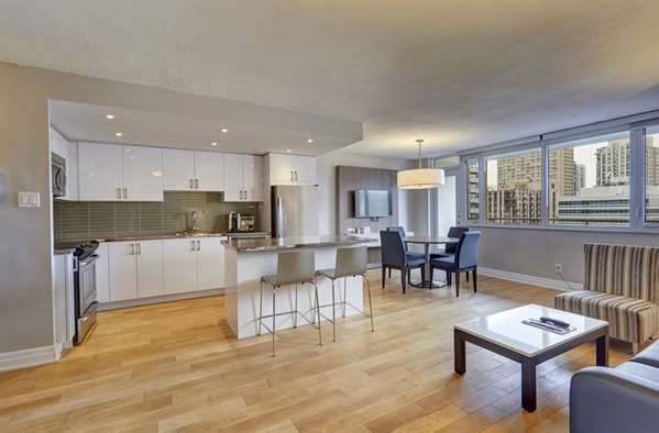  - Town Inn & Suites Toronto