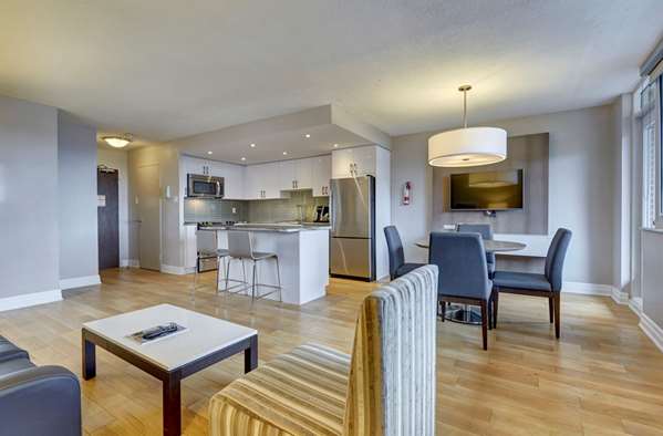  - Town Inn & Suites Toronto