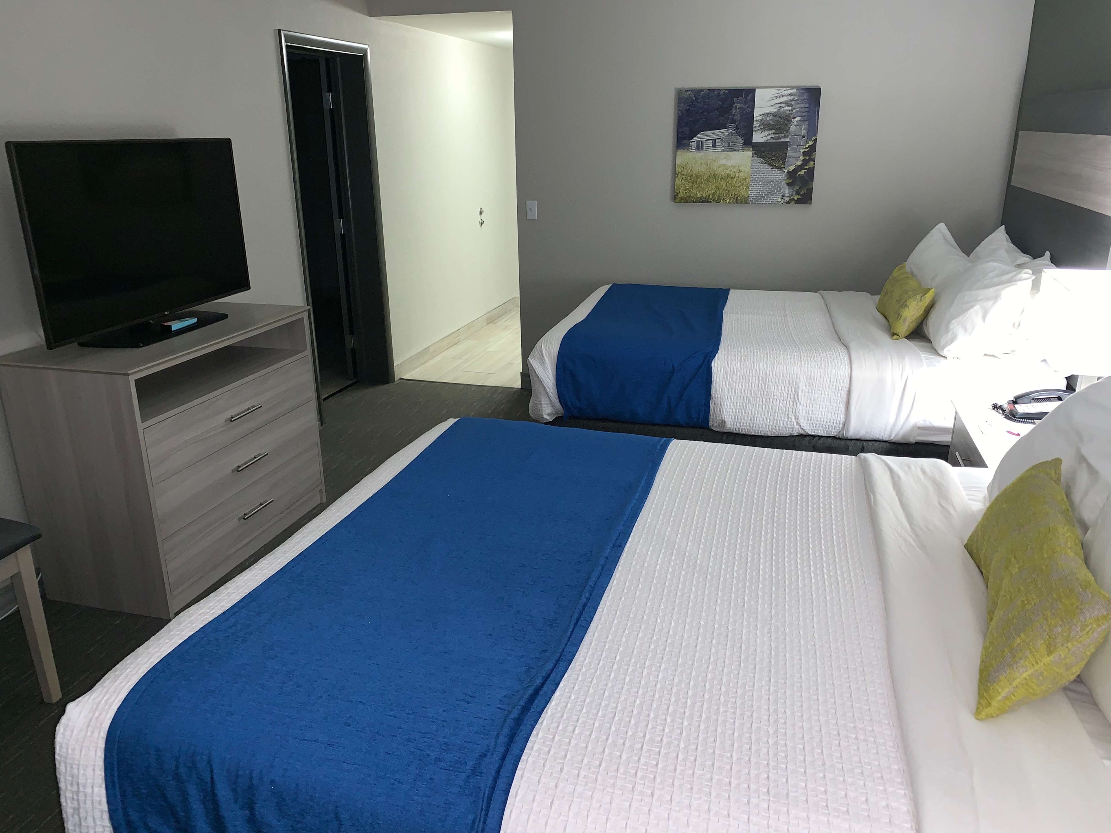 Best Western Plus Clarks Summit Scranton Room Type - 2 Queen Beds, Non-Smoking, Microwave And Refrigerator, Full Breakfast