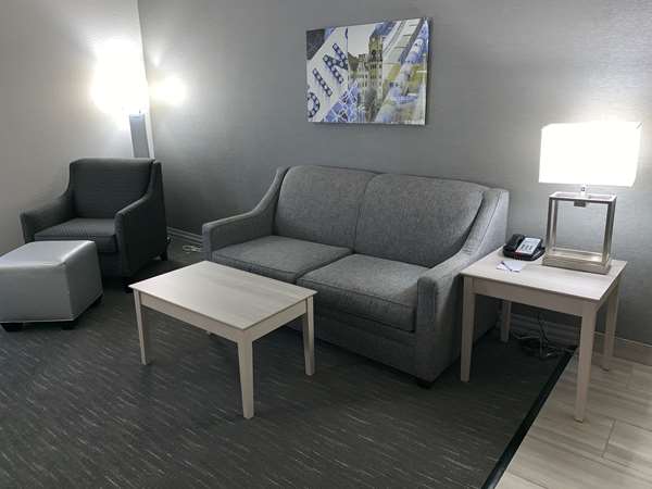 Suite - Best Western Plus Clarks Summit Hotel - I-81, Exit 194