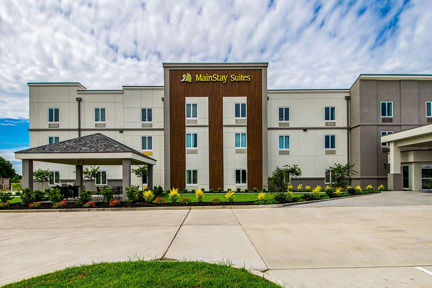MainStay Suites Geismar I10, Exit 173, LA See Discounts