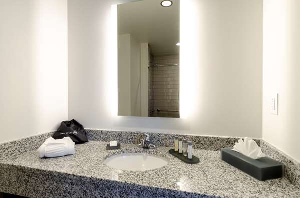  - New Bedford Harbor Hotel