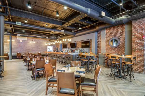 Restaurant - New Bedford Harbor Hotel