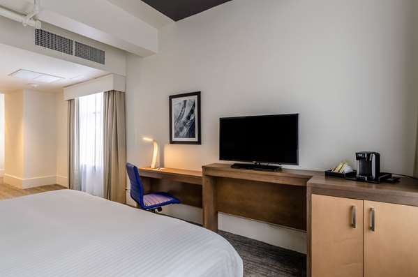  - New Bedford Harbor Hotel