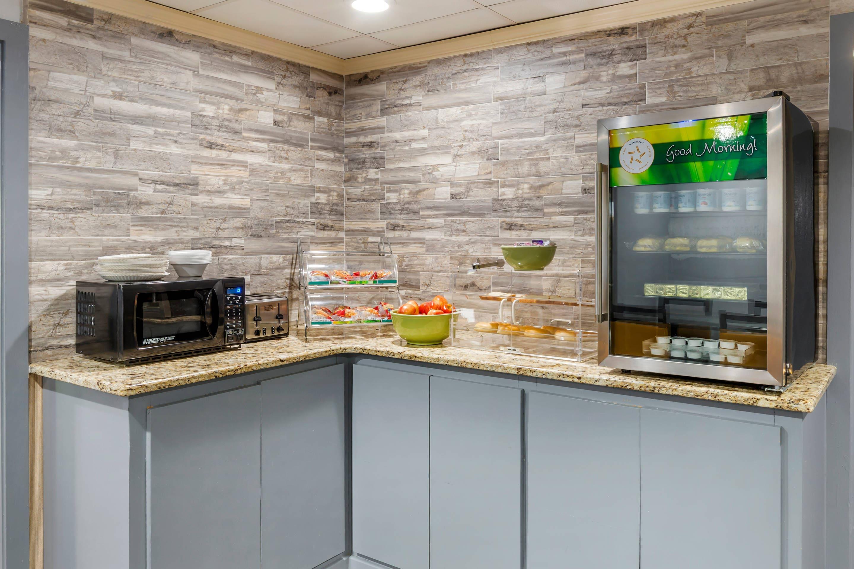 Breakfast area