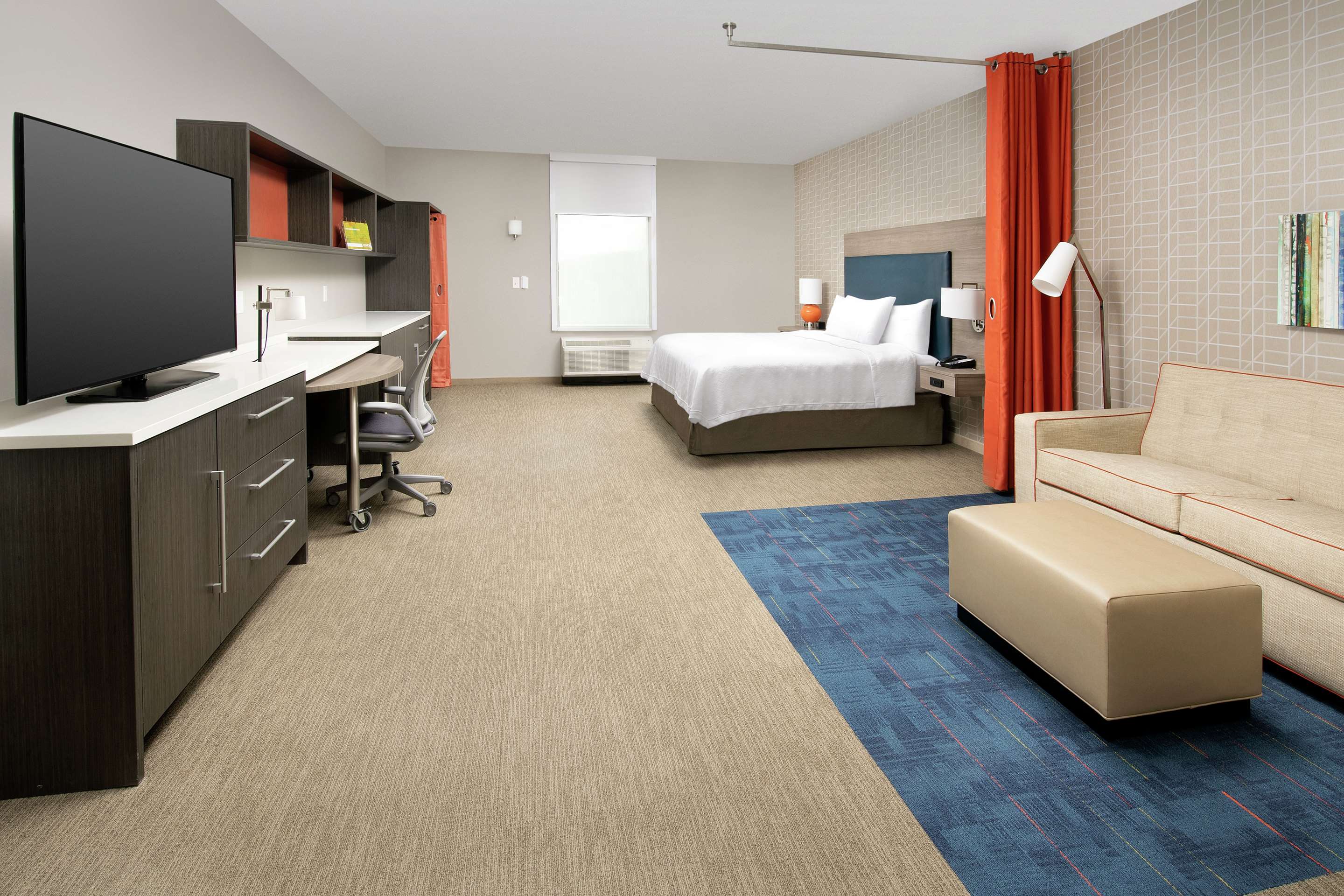 Guest room