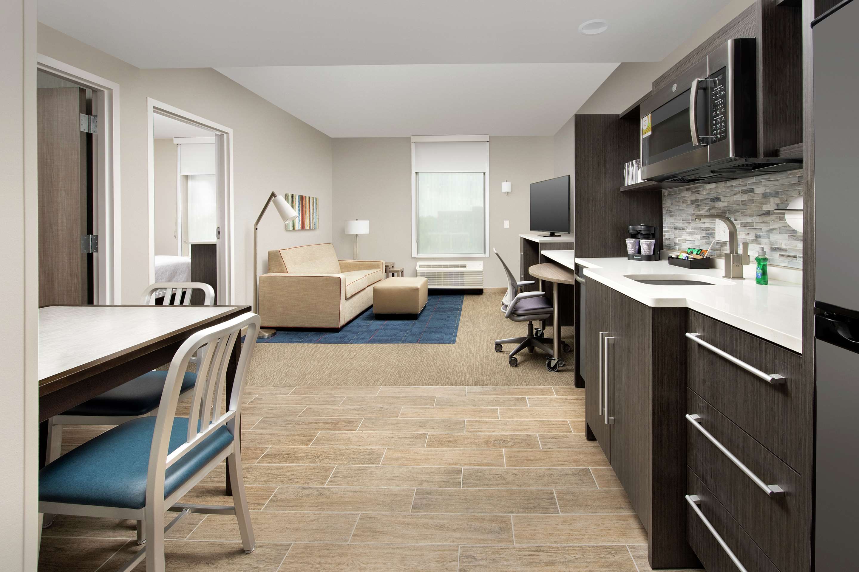 Guest room