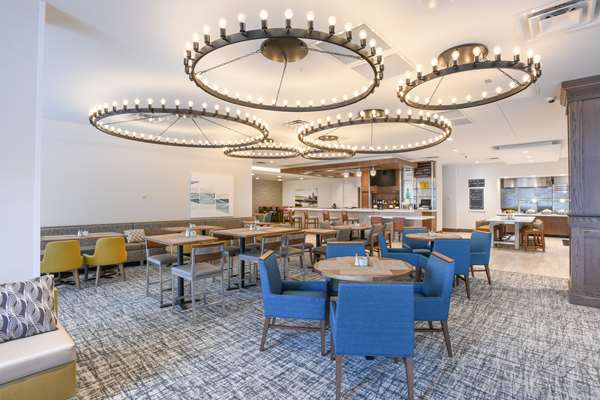 Restaurant - Hilton Garden Inn Midtown Cincinnati - I-71, Exit 5