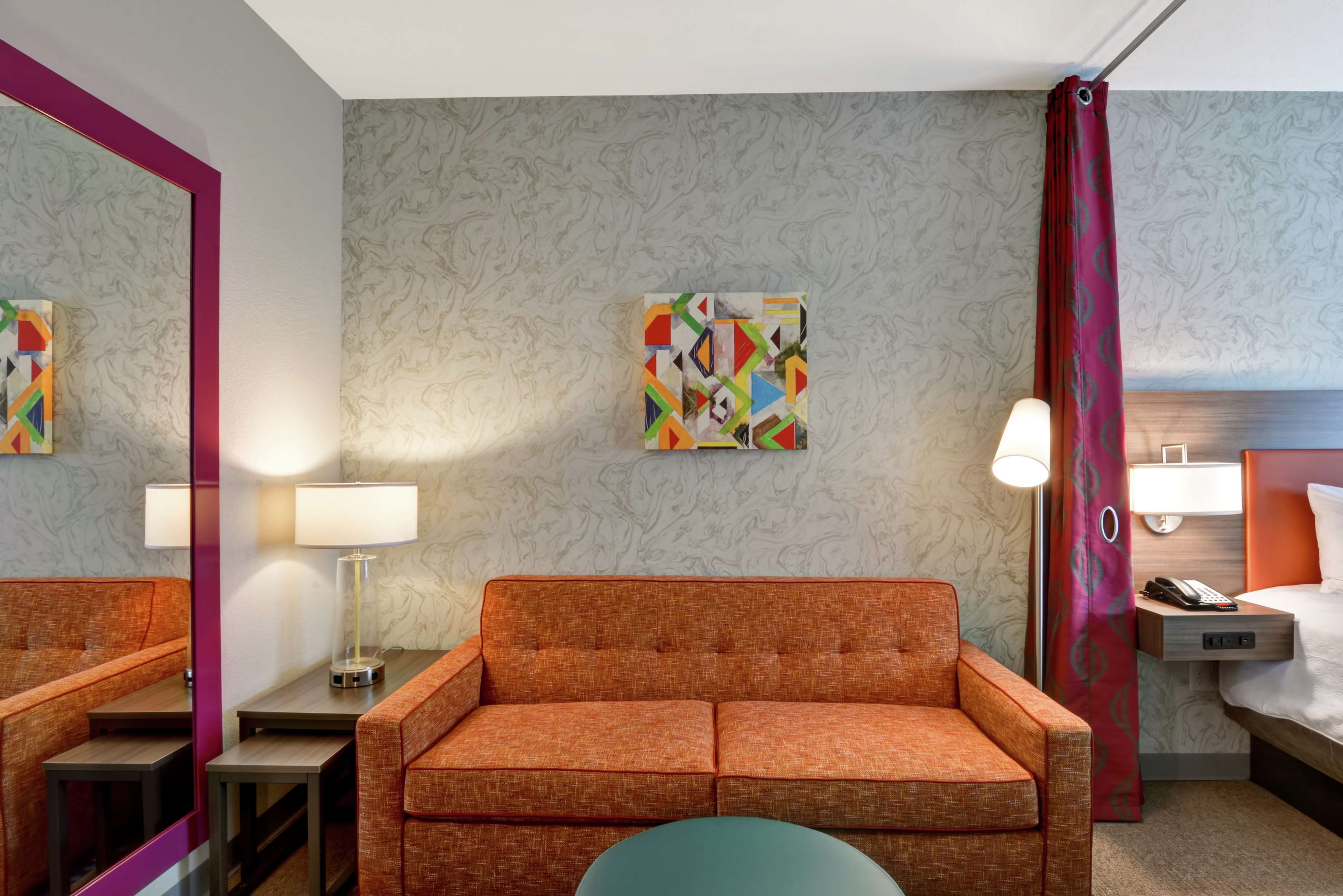 Home2 Suites by Hilton La Porte Room Type - 1 KING STUDIO SUITE NOSMOK