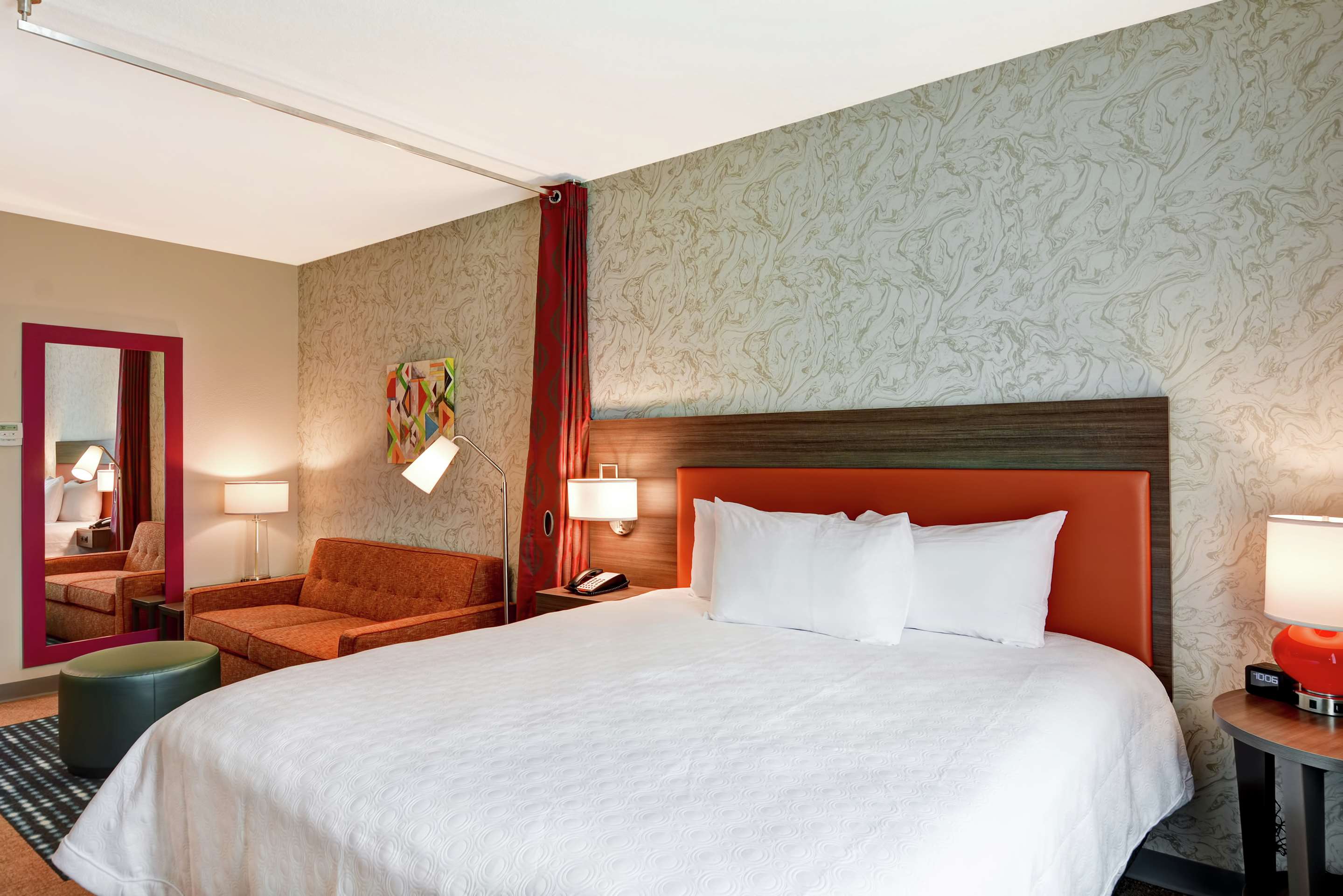 Guest room