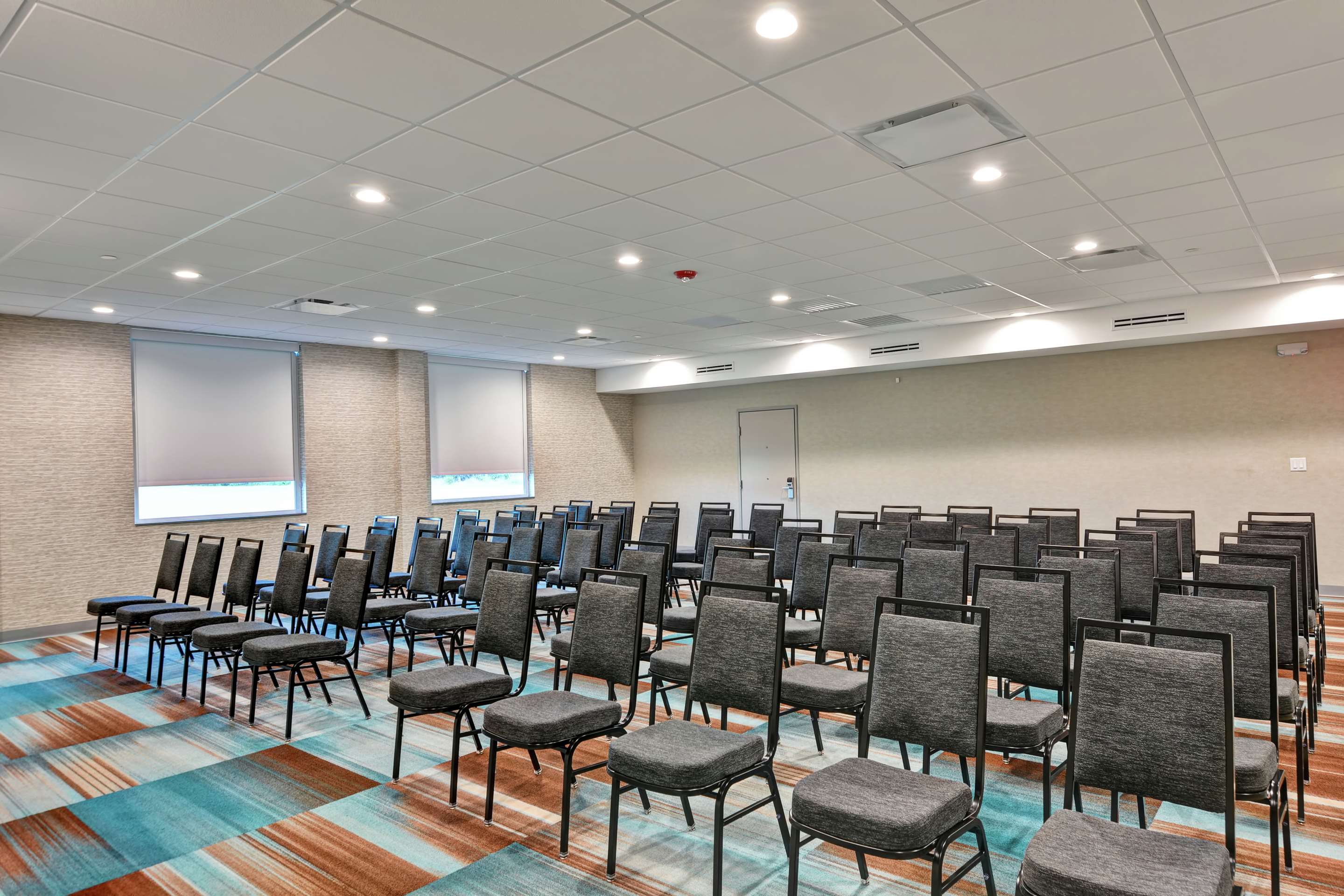 Meeting Room | Home2 Suites by Hilton La Porte