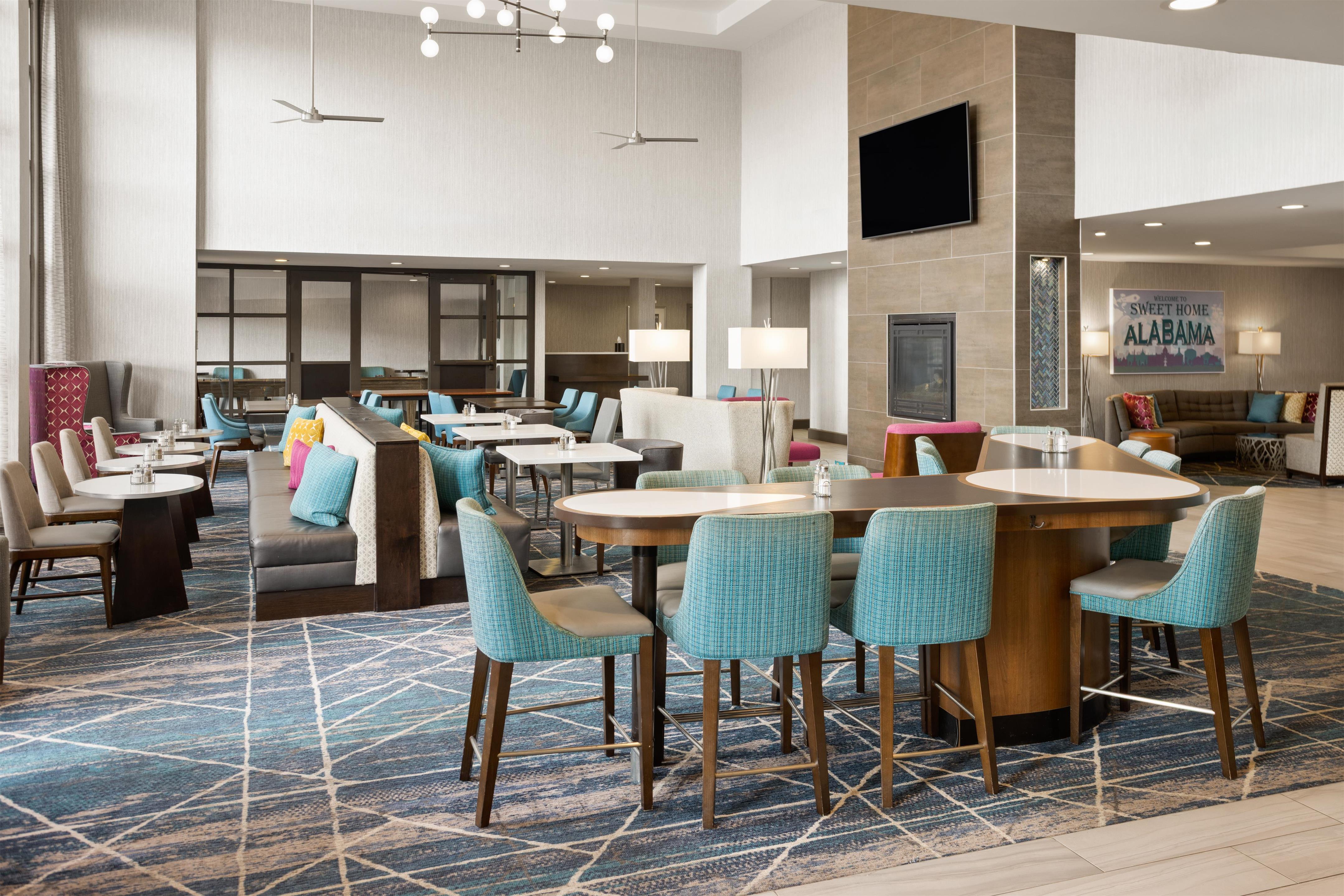Breakfast Area | Homewood Suites by Hilton Montgomery EastChase