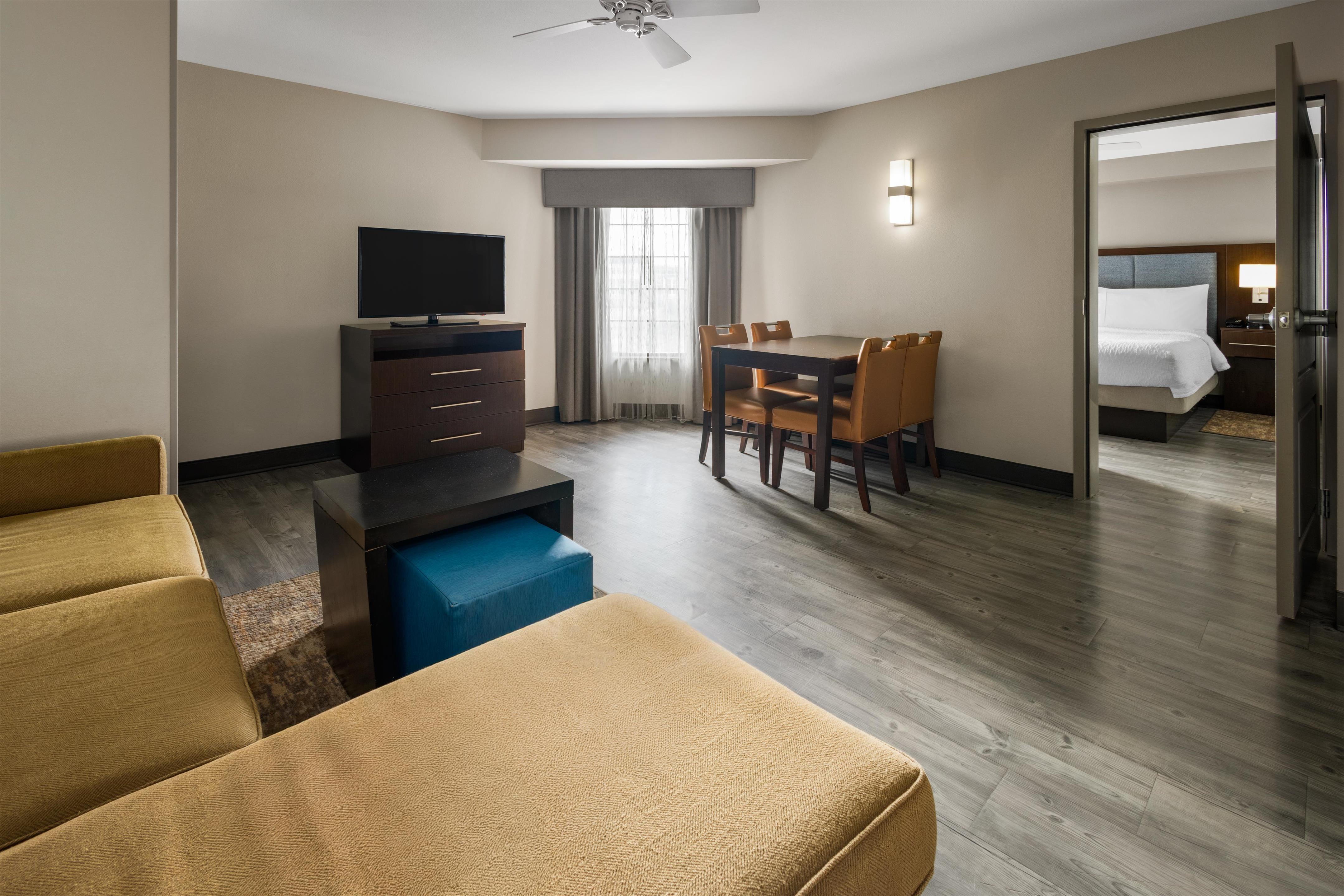 Guest room