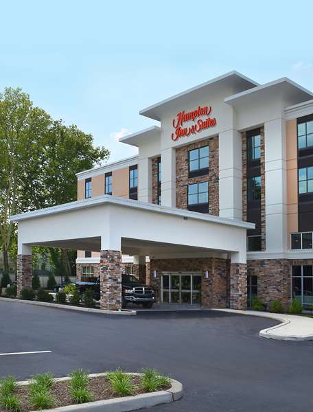 Exterior view - Hampton Inn & Suites Media - I-476, Exit 3