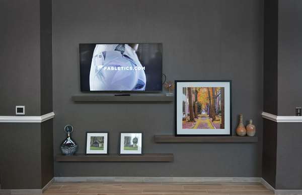  - Hampton Inn & Suites Media - I-476, Exit 3