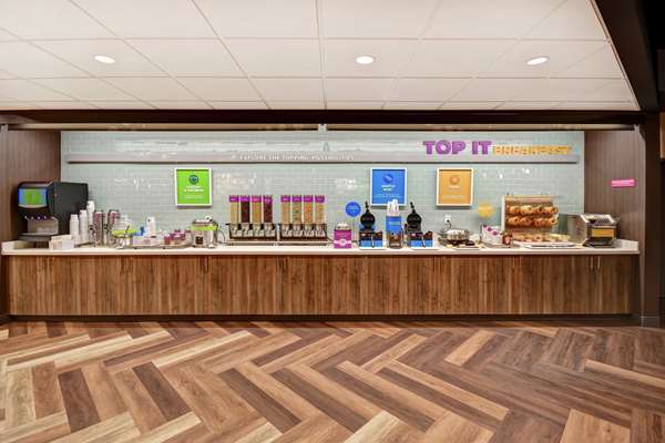 Restaurant - Tru by Hilton Hotel Camillus