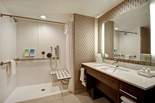  - Home2 Suites by Hilton Victorville - I-15, Exit 148