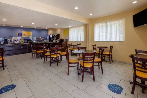  - Days Inn Charles Town