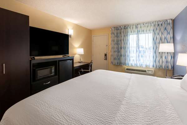  - Days Inn Charles Town