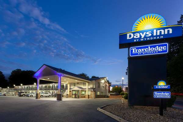 Exterior view - Days Inn Charles Town