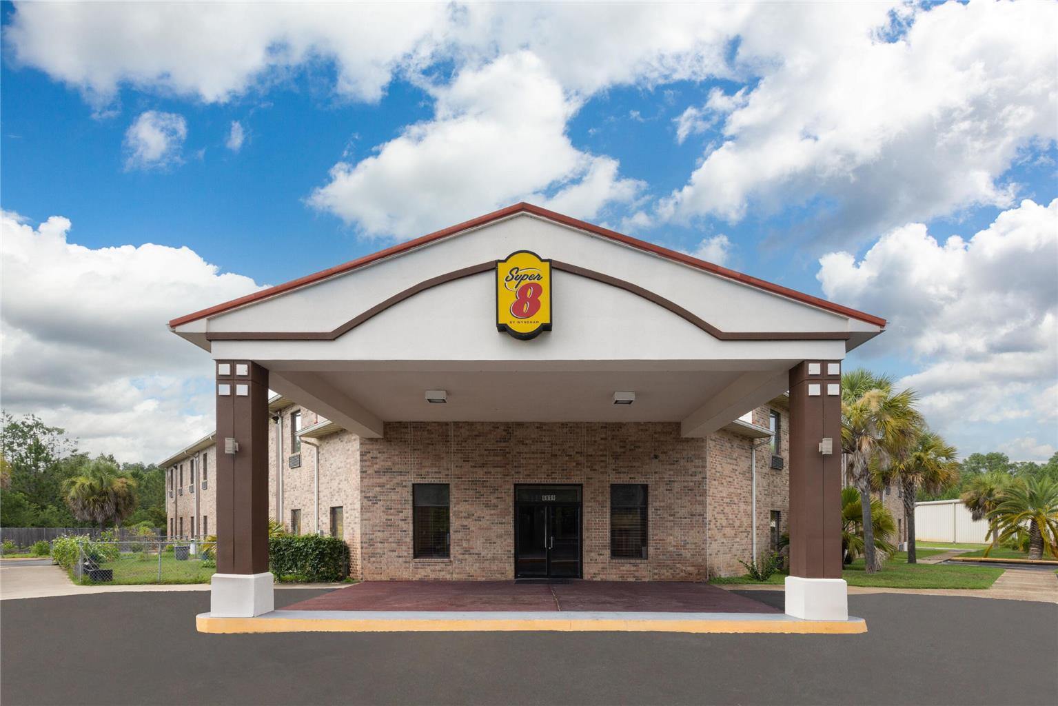 Super 8 Motel