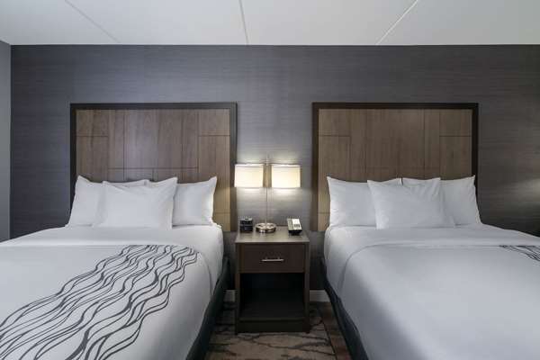  - La Quinta Inn & Suites Downtown North Raleigh - I-540, Exit 11