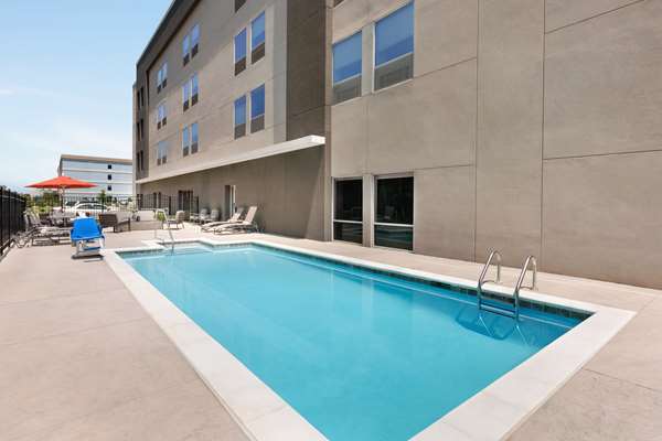 Pool - La Quinta Inn & Suites Rock Hill - I-77, Exit 79